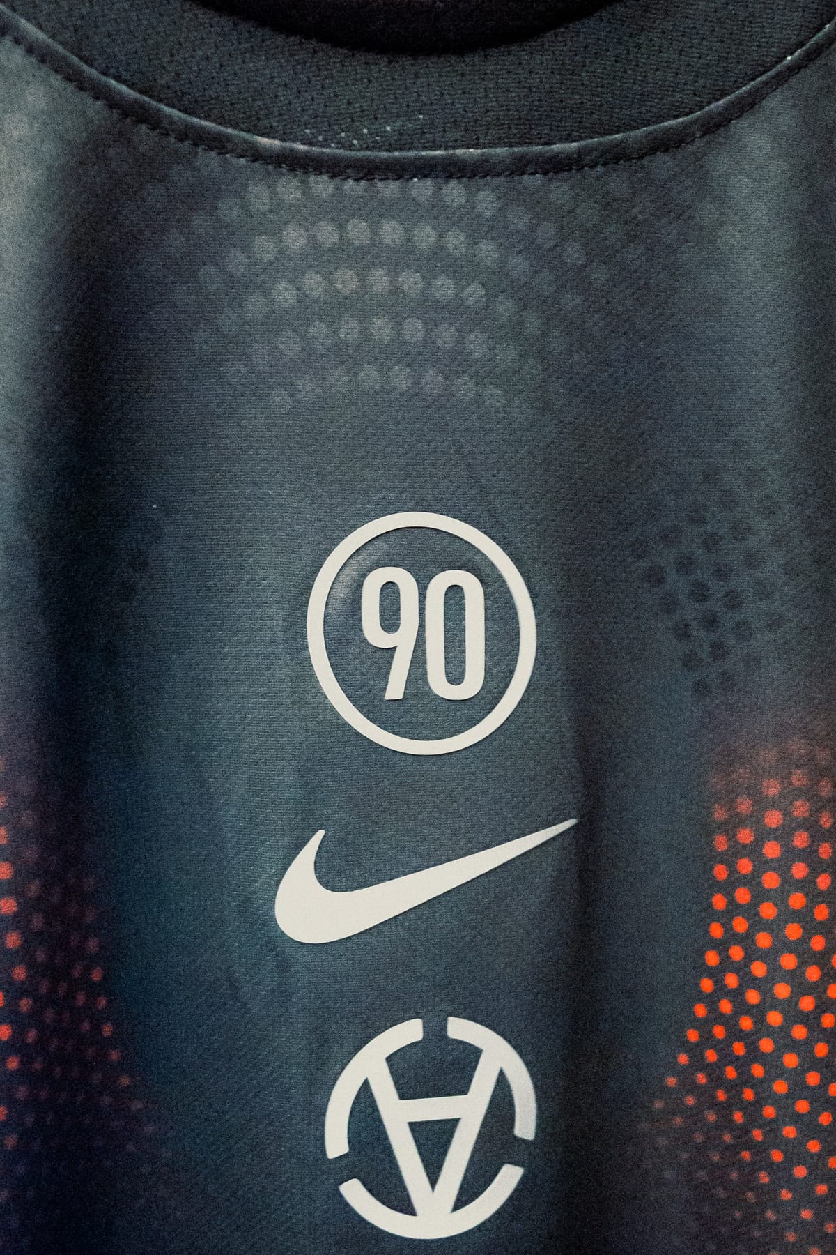 Nike, 4/20